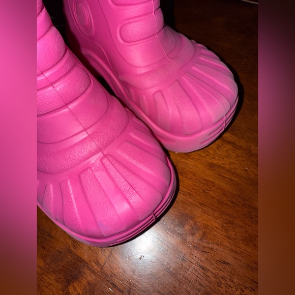 CROCS Toddler Pink SNOW/RAIN Boots K 8-9 ✨ - Picture 5 of 5